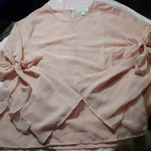 Short sleeve square neck blouse